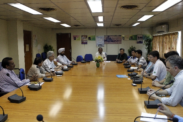 Equipe participou de reuniões com representantes de todos os elos da cadeia produtiva na Índia | Albari Rosa / Gazeta Do Povo