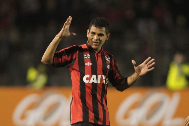 Artilheiro do campeonato não balançava a rede há duas partidas | 