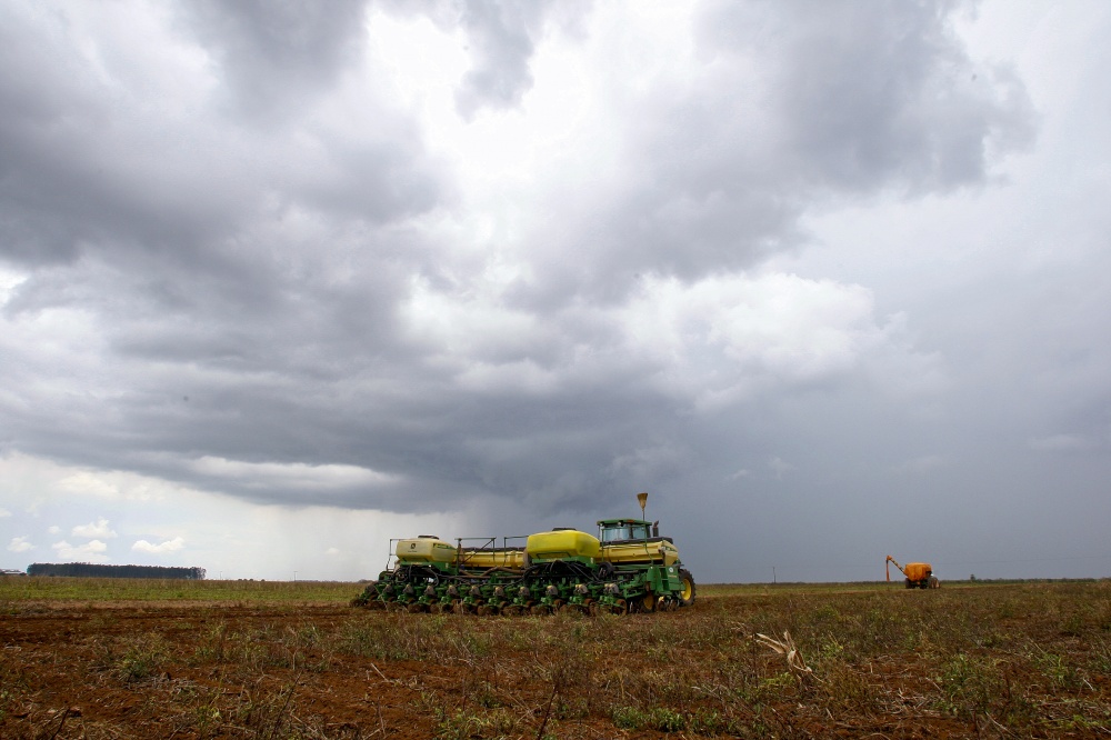 Com umidade, plantadeiras devem trabalhar a todo vapor do Sul ao Centro-Oeste do país. | Hugo Harda / Gazeta Do Povo
