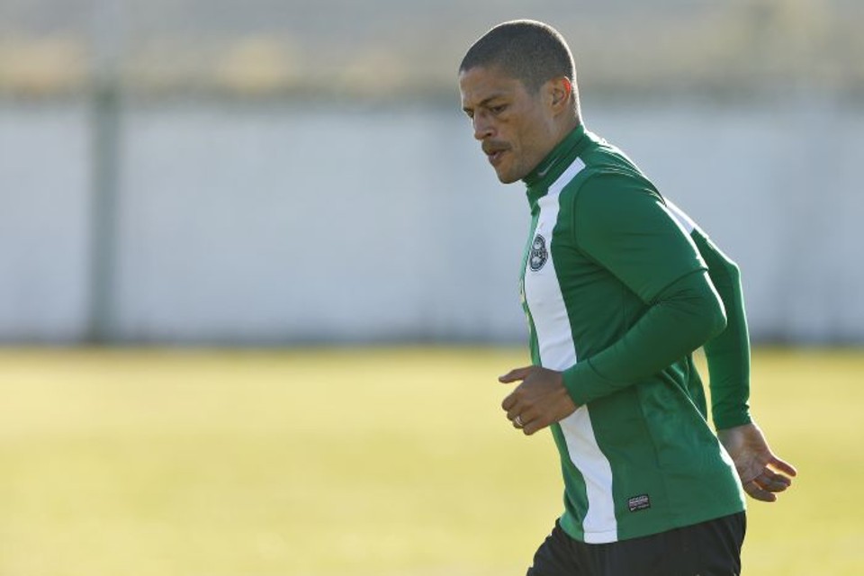 Na Turquia, Alex chegou no máximo a 51 partidas por temporada. Só em 2013, já fez 34 pelo Coritiba | Marcelo Andrade/ Gazeta do Povo