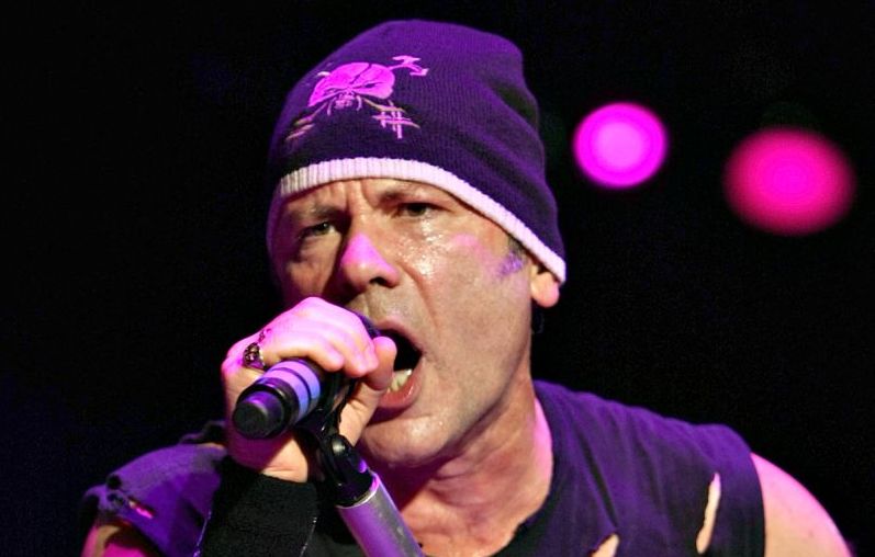 Pela terceira vez no Rock in Rio, Iron Maiden de Bruce Dickinson (foto) fecha o último dia do festival | Hugo Harada/Gazeta do Povo