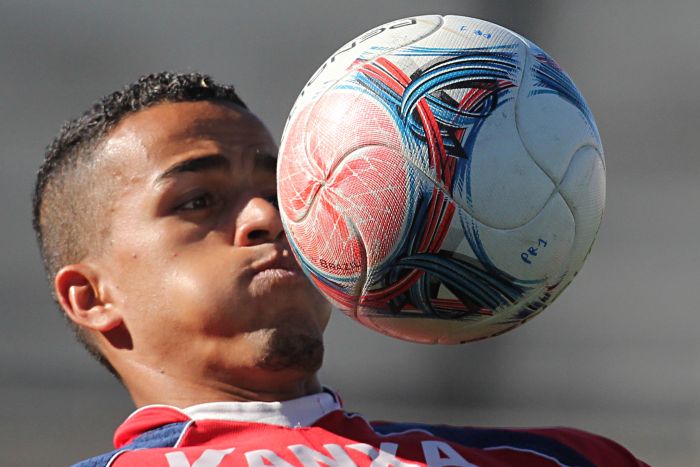 Tiago Silva deve ser o substituto de Paulinho no jogo em Juazeiro do Norte | Walter Alves/Gazeta do Povo