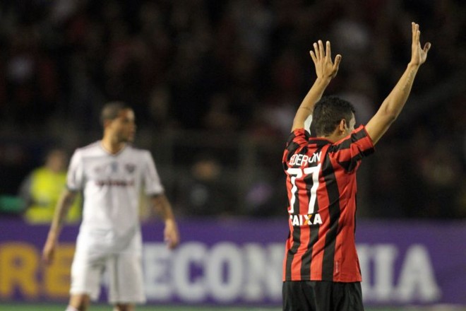Gol do camisa 77, porém, não foi suficiente para garantir mais uma vitória do Furacão | 