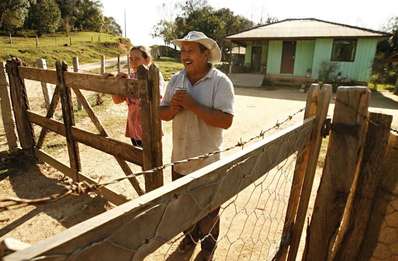 Antônio e Otacília lutaram para evitar a extinção do faxinal: área foi reconhecida como Aresur | Josué Teixeira/Gazeta do Povo