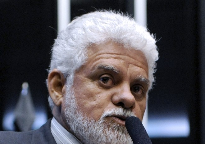 Zoinho diz não ter votado nem assinado a lista de votantes | 