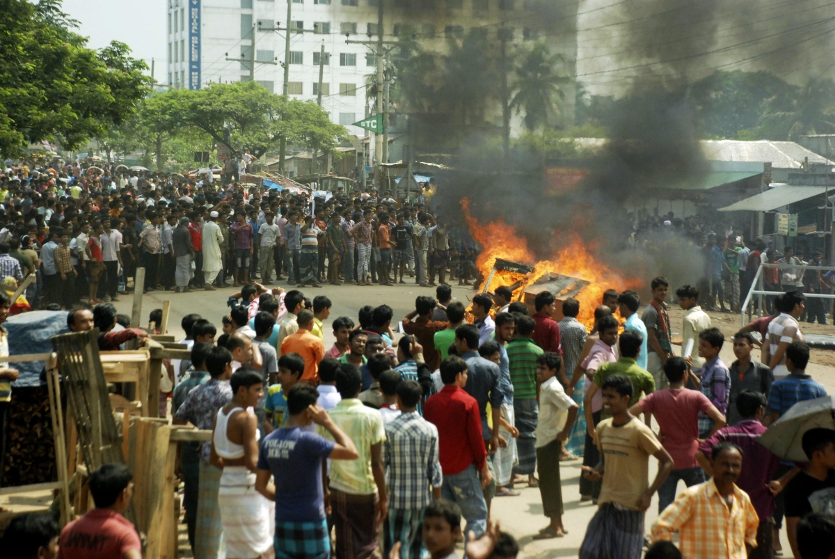 Protesto ficou violento em Gazipur | Reuters/Stringer
