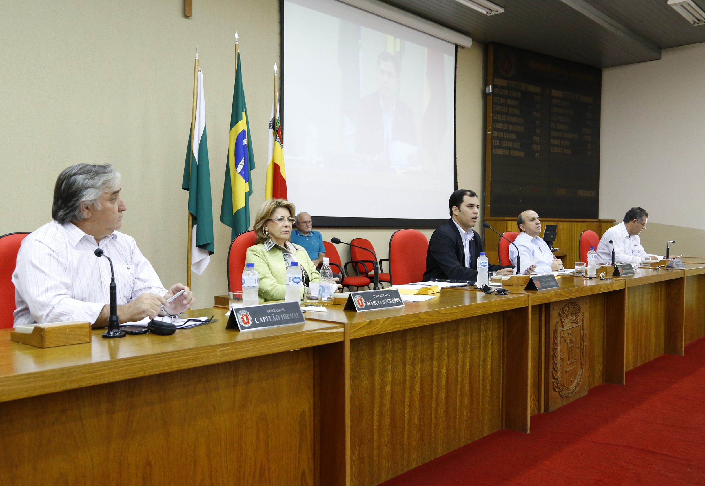 Relatório final foi aprovado pelos cinco membros da CPI | Divulgação/CMM