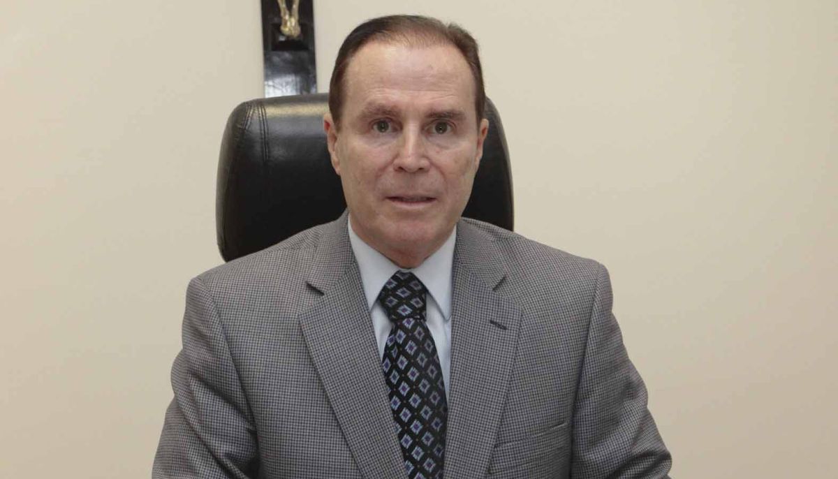 Clayton Camargo retomou o cargo de presidente do TJ-PR na sexta-feira (20), antes de terminar o período divulgado de férias e licença médica. Ele pediu aposentadoria do cargo, mas o CNJ cancelou o procedimento nesta segunda (23) | Tribunal de Justiça do Paraná / Divulgação