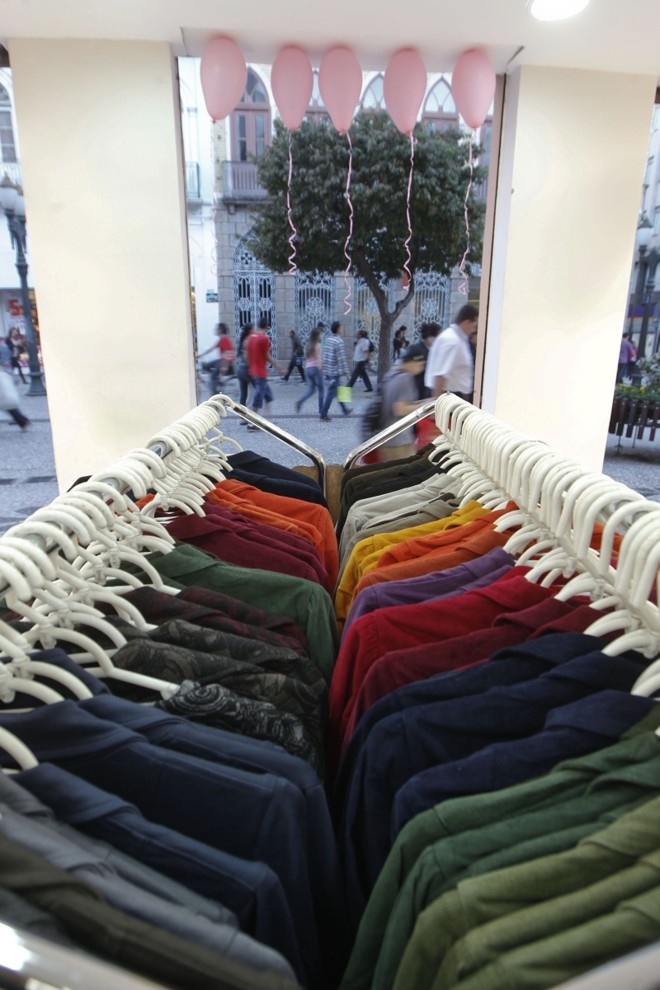 Lojas de roupas lideram o ranking de novos negócios | Daniel Castellano/ Gazeta do Povo