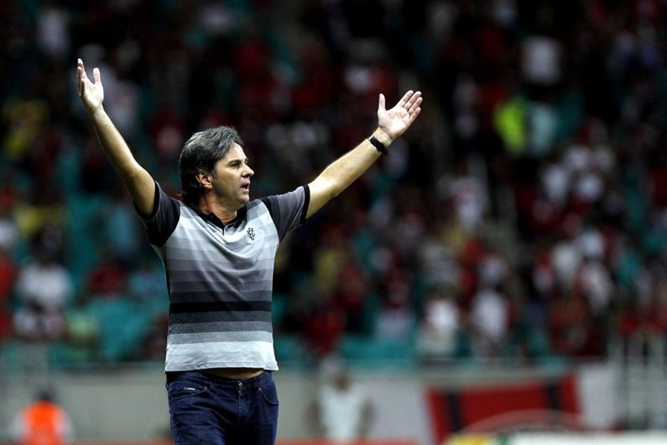 | Felipe Oliveira / EC Vitória / Divulgação