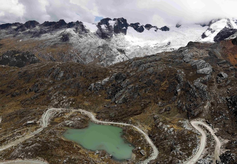 Geleira no Peru já perdeu 22% de sua área por causa do aquecimento da Terra | Mariana Bazo / Reuters