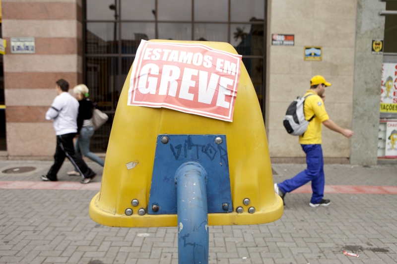 Greve dos funcionários dos Correios completa uma semana hoje | André Rodrigues/ Gazeta do Povo