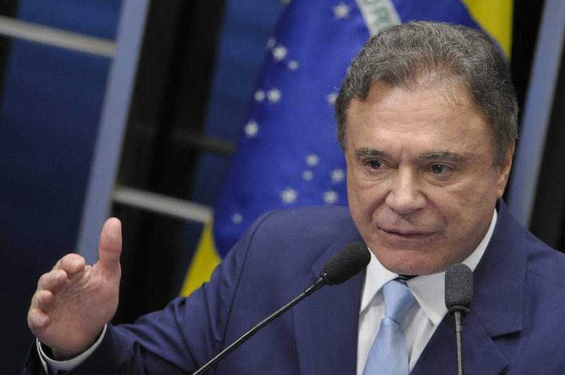 Alvaro Dias defende a adoção do voto aberto | Pedro França/Ag. Senado