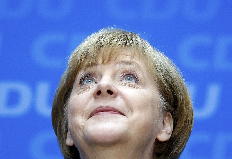 Chanceler Angela Merkel terá de persuadir políticos de centro-esquerda para continuar governando a Alemanha | Kai Pfaffenbach/Reuters