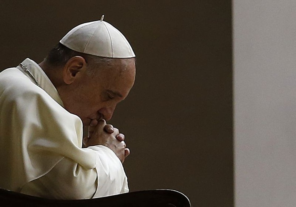 "Rezar pela intenção de paz é algo que só pode ajudar a fraternidade e, Deus queira, evitar mais guerra", disse Francisco | REUTERS/Tony Gentile