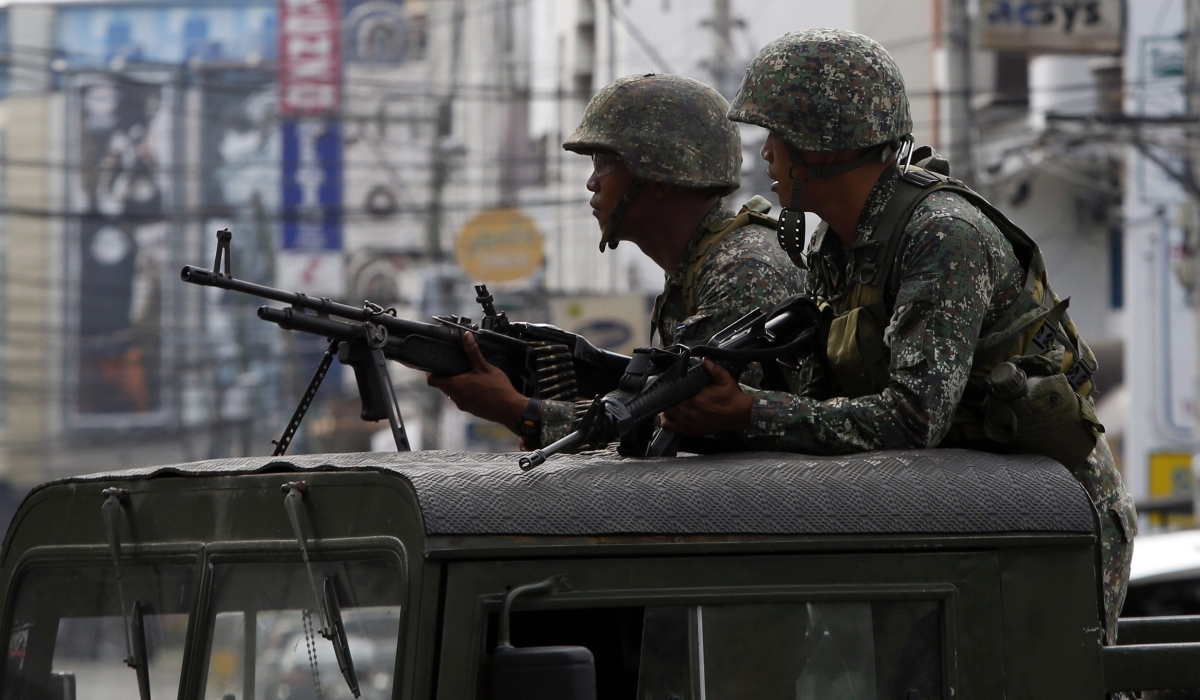 Soldados filipinos em Zamboanga, no sul do arquipélago | REUTERS/Erik De Castro