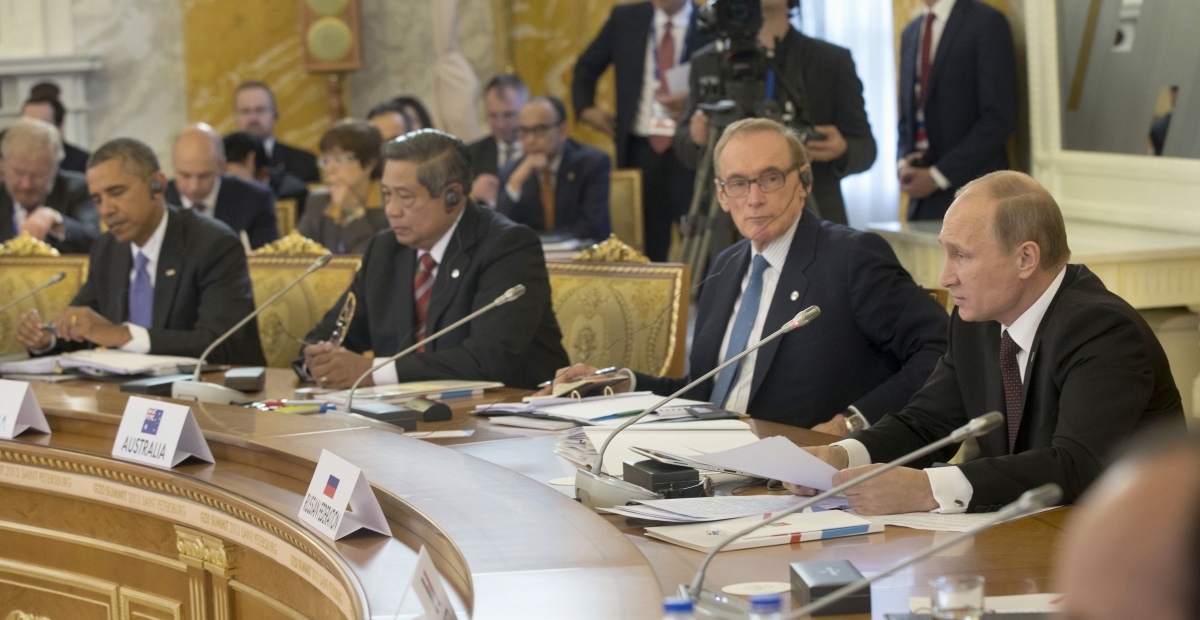 Vladimir Putin (1º à dir.) faz o discurso inaugural da reunião do G20 em São Petesburgo | Reuters/Pablo Martinez Monsivais/Compartilhamento