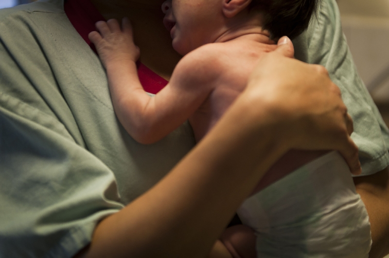 Obstetra tem cerca de 60 segundos para identificar algum problema de respiração no bebê | Marcelo Andrade / Gazeta do Povo