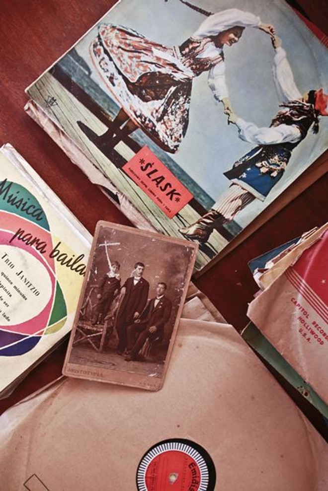 Materiais do acervo da família: até agora, 209 caixas com documentos foram catalogadas |