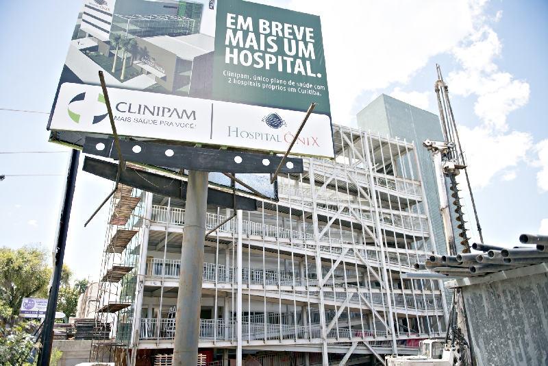 Novo hospital próprio do plano de saúde Clinipam, em construção no bairro Bom Retiro | Henry Milléo/ Gazeta do Povo