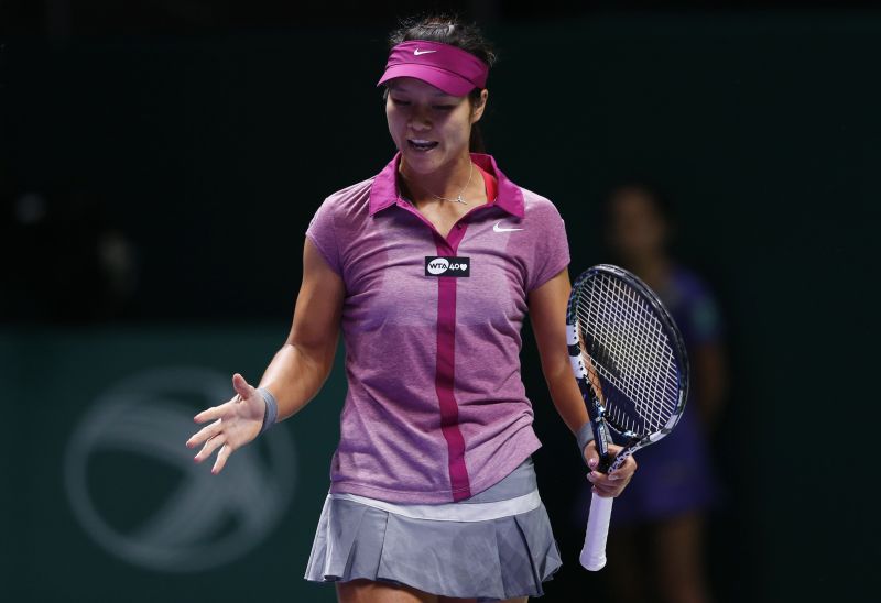 Na Li comemora durante vitória sobre Jelena Jankovic nesta quinta-feira em Istambul | Murad Sezer / Reuters