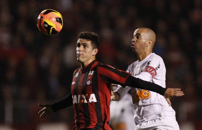 O zagueiro Dráusio substituiu o suspenso Luiz Alberto diante do Atlético-MG |