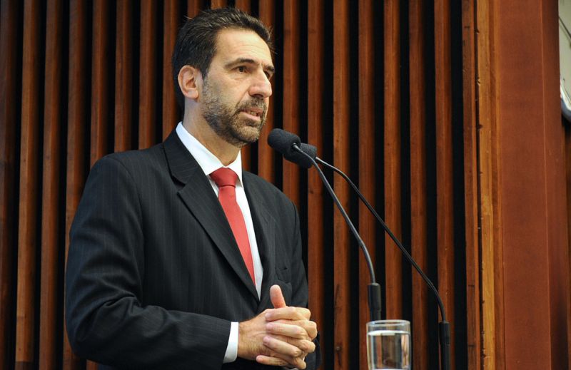 Enio Verri, colega de Welter no PT: Ele é suficientemente responsável para apresentar nomes | Sandro Nascimento/Alep