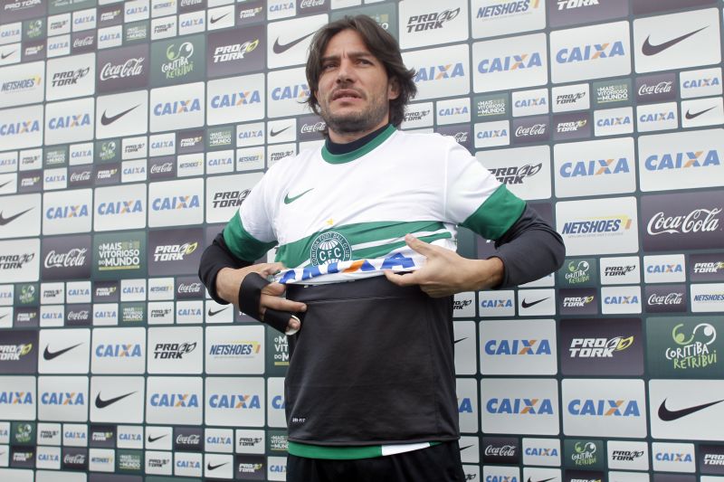 Volante Germano está liberado para defender o Coxa nesta quarta-feira | André Rodrigues / Gazeta do Povo