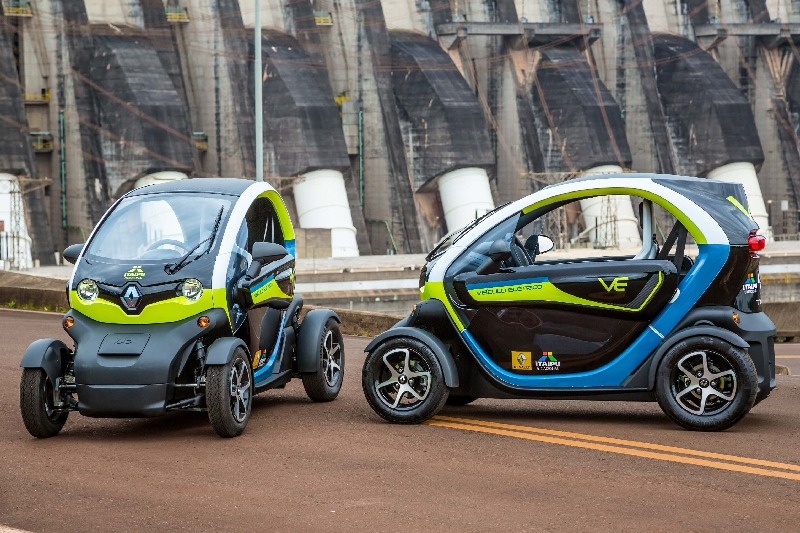 As duas empresas querem fabricar 32 exemplares do Twizy a partir do ano que vem | Divulgação