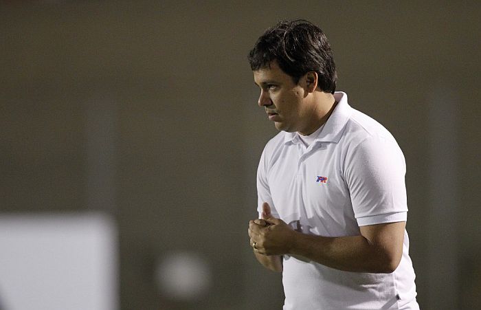 Dado Cavalcanti enfatiza que o Paraná só depende de si mesmo para buscar o acesso | Hugo Harada / Gazeta do Povo