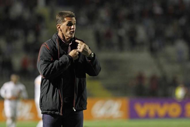 Time do técnico Vagner Mancini agora tem dez pontos de vantagem sobre o Inter, primeiro time fora do G4 e que briga pela Libertadores |