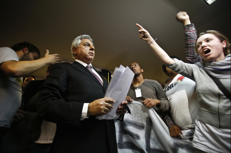 Presidente da Câmara, Paulo Salamuni, garantiu que a Câmara vai discutir o passe livre até a proposta chegar ao plenário | Marcelo Andrade/ Gazeta do Povo