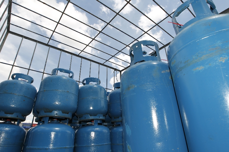 Algumas revendedoras de Curitiba e região relatam 30% de perdas nas vendas | Antônio More/ Gazeta do Povo