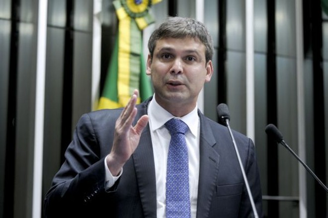 Lindbergh Farias, senador |