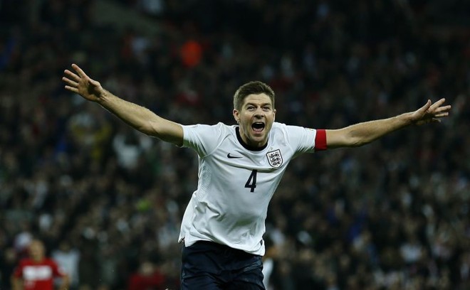 Inglaterra venceu as duas últimas partidas em casa nas Eliminatórias e ficou em primeiro no grupo H | 
