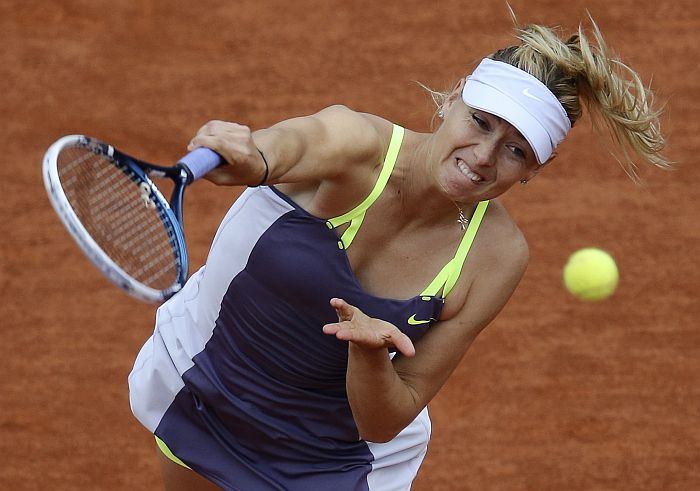 Lesão no ombro tira Maria Sharapova das Finais da WTA no fim de outubro | Stephane Mahe / Reuters