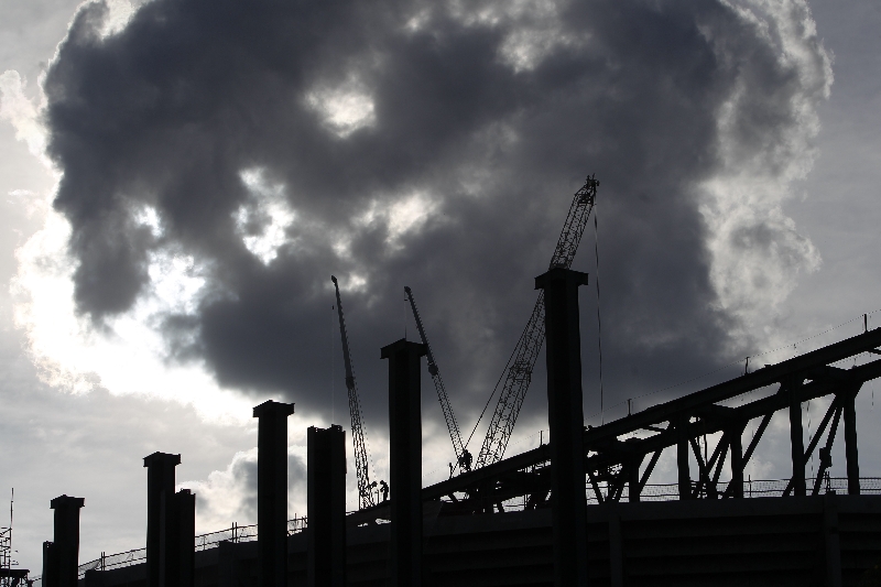 Se não cumprir a determinação judicial expedida ontem, de parar as obras na Arena, a CAP S/A pagará multa de R$ 500 mil por dia | Daniel Castellano/ Gazeta do Povo