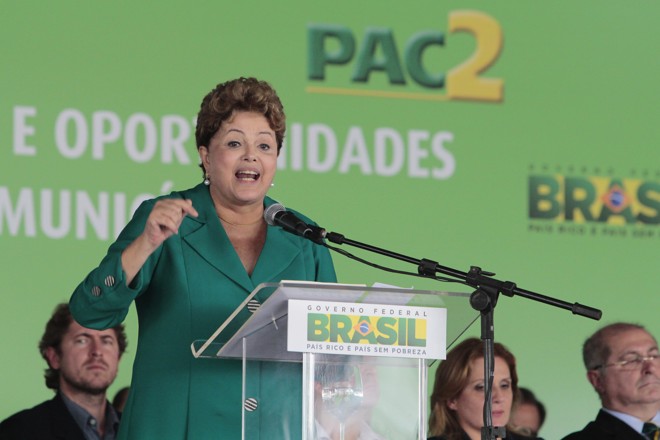 Em inauguração de trecho de Estrada Boiadeira, Dilma anunciou investimento de R$ 51,7 milhões na estrada, que faz parte do PAC 2 |