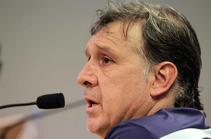 Tata Martino pretende usar Messi em diferentes posições no Barcelona | Toni Albir / EFE
