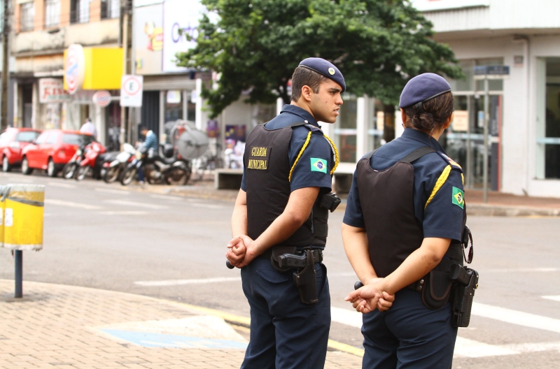 Metade dos guardas municipais de Arapongas tem porte de arma de fogo | Roberto Custódio/Gazeta do Povo