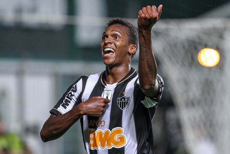Jô marcou dois gols na goleada do Atlético-MG contra a Ponte Preta | Bruno Cantini / Flickr Atlético-MG