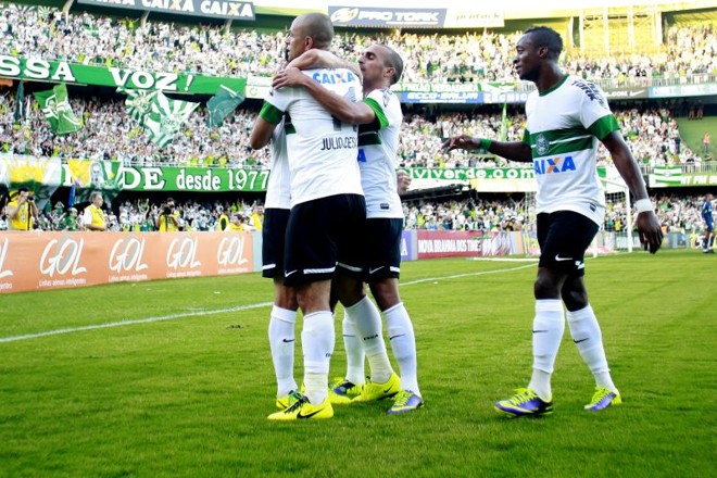 Coxa alcançou a segunda vitória consecutiva no Brasileiro | 