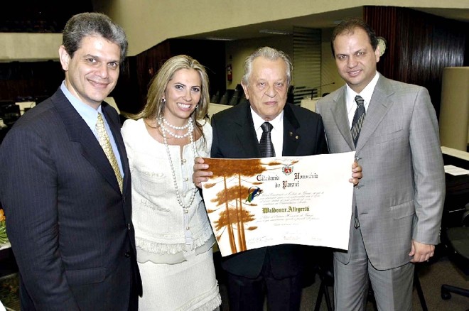 Silvio Barro, Cida Borghetti e Ricardo Barros (à direita): estratégia conjunta para 2014 | Jorge Eder/AEn