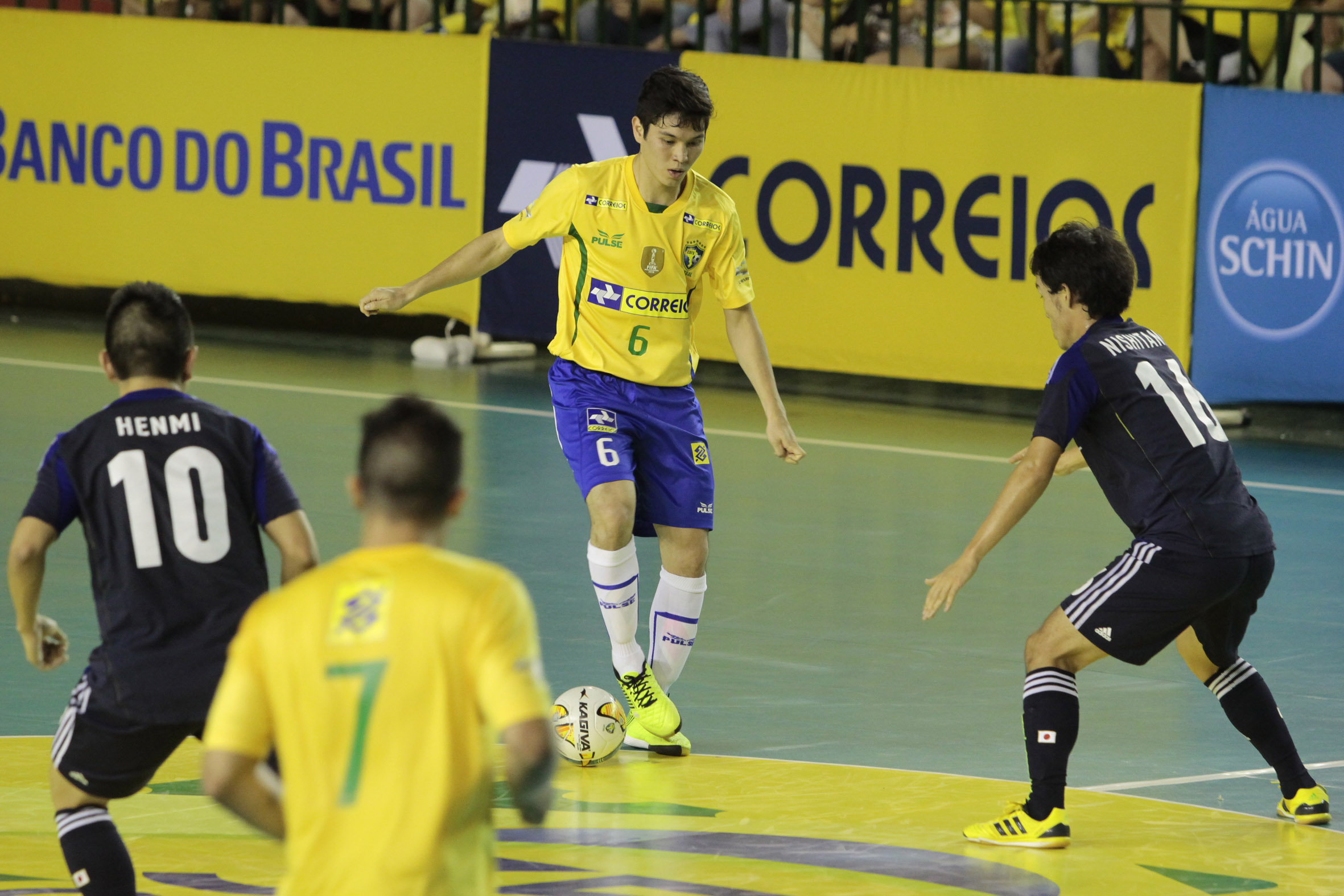 Brasil de Daniel passou fácil sobre o Japão de Nishitani | Ivan Amorin