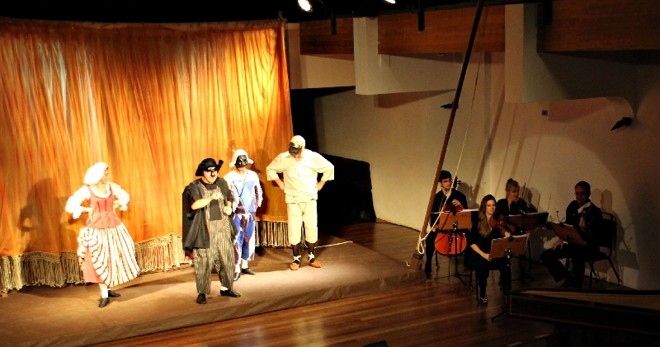 Espetáculo Livetta e Tracollo, de Giovanni Pergolesi, foi apresentado em julho de 2012, na Capela Santa Maria, sob regência de Alessandro Sangiorgi |