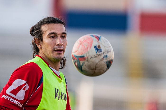 JJ Morales quer que o Paraná se preocupe só com o seu futebol para chegar ao acesso | Bruno Covello / Gazeta do Povo