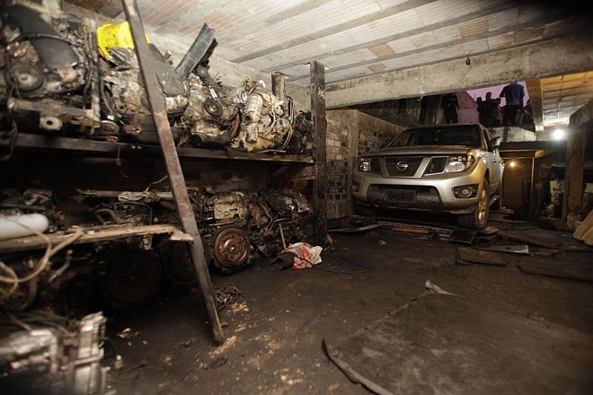 Polícia ainda investiga se mais pessoas estariam envolvidas em esquema de roubo de autopeças |