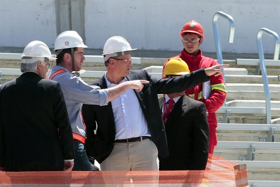Jéromê Valcke visitou o Beira-Rio, em Porto Alegre | EFE