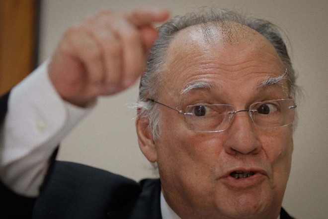 Roberto Freire avalia que os números do Ibope revelam fragilidade da candidatura Dilma | Wenderson Araújo/Gazeta do Povo