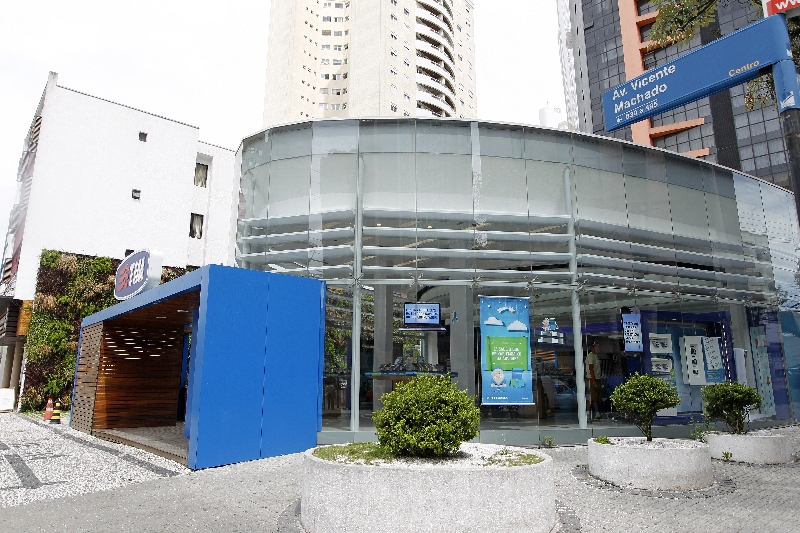 Acesso baixo a 4G justifica foco na tecnologia anterior | Antônio More/ Gazeta do Povo